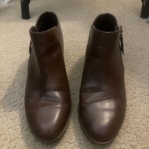 Time and Tru Brown Ankle Boots